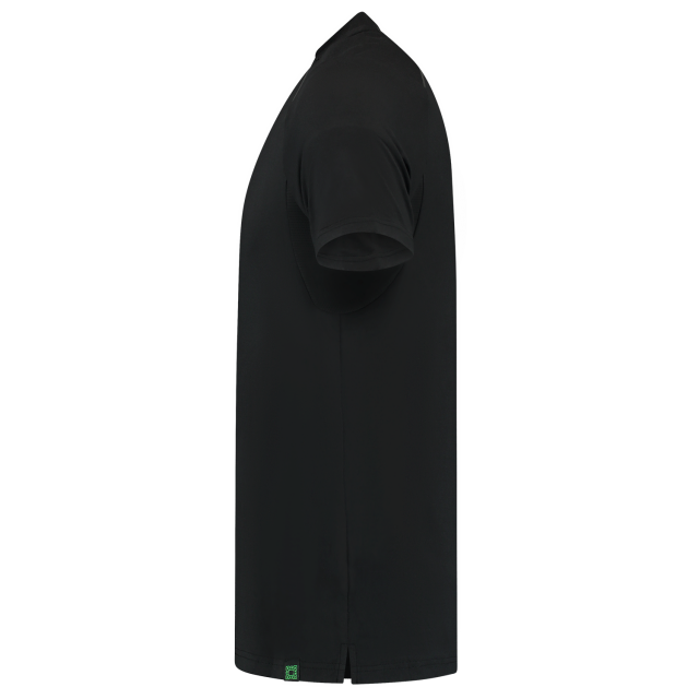 102701blackleft.png