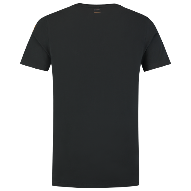 104002blackback.png