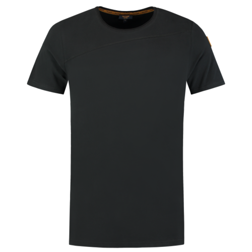 104002blackfront.png