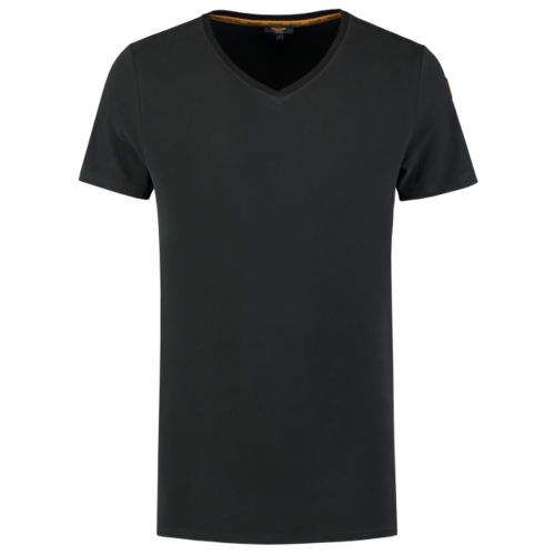 104003blackfront.png